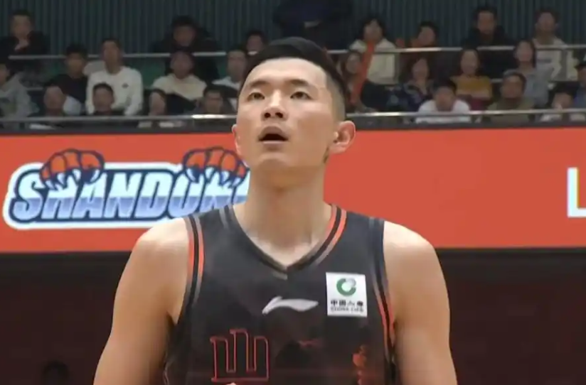 开云体育app-山东男篮神秘强援空降!保密封神+惊喜压哨,全力冲刺广州补赛!