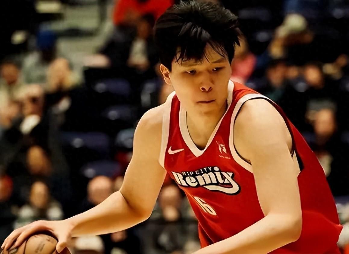 开云体育app-16投14中，砍31+8！杨瀚森最强一战，斯普利特该给机会了